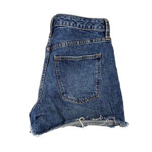 4 (27R) Universal Threads Vintage‎ Midi Cutoff Jean Shorts Raw Hem
